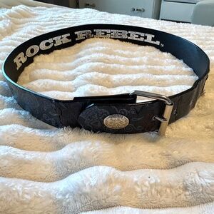 Rock Rebel Vintage Y2K Blue and Red Belt Size 32x34 Medium